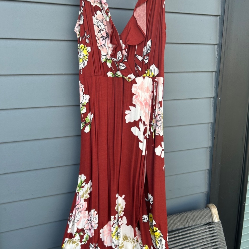 ASTR the label High low  dress Sz L in burgundy
